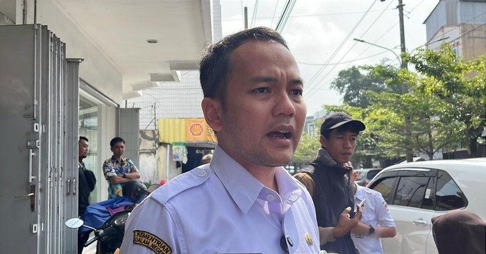 Wali Kota Solo Terima 26 Aduan Ijazah, Ancam Cabut Izin