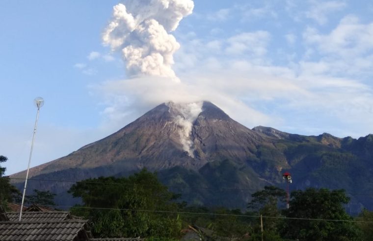 Sembilan Tahun Silam, 26 Oktober 2010, Gunung Merapi Meletus