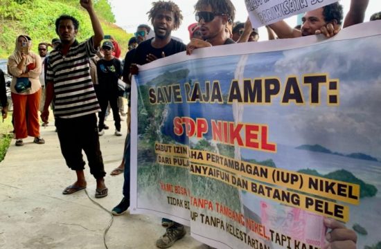Warga Tolak Tambang Nikel di Raja Ampat, Desak Perlindungan Lingkungan