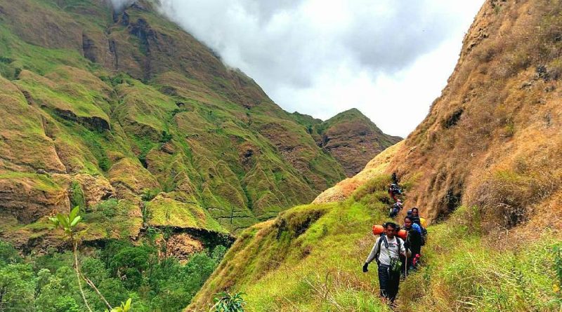 Komisi V DPR Siap Panggil Basarnas, Evaluasi Evakuasi Turis Brasil di Rinjani