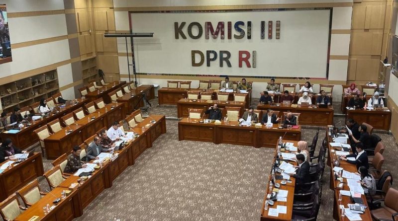 DPR dan Pemerintah Capai Kesepakatan di RKUHAP: Siaran Sidang, Restorative Justice, dan Ganti Rugi Korban